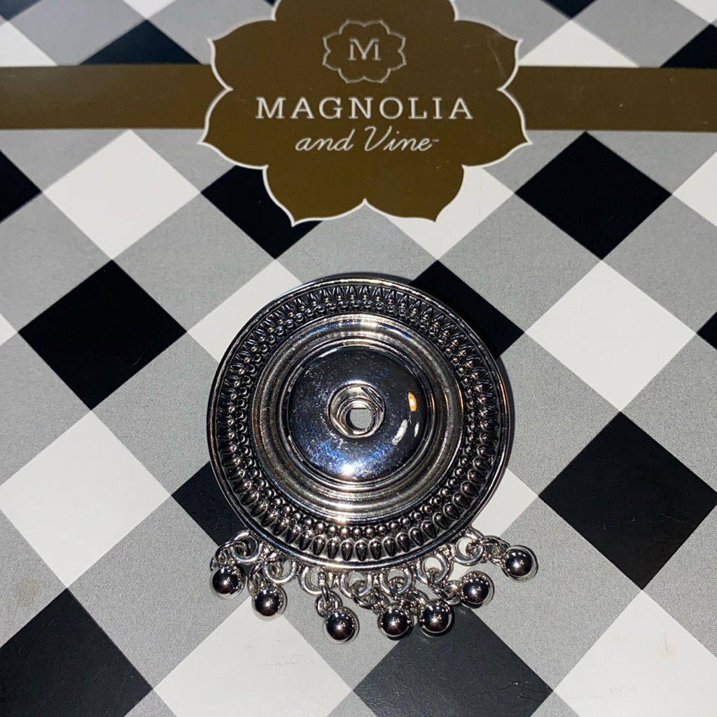 Magnolia And Vine Montage Pendant Or Pin Brooch Holds 1 Original Snap 25$